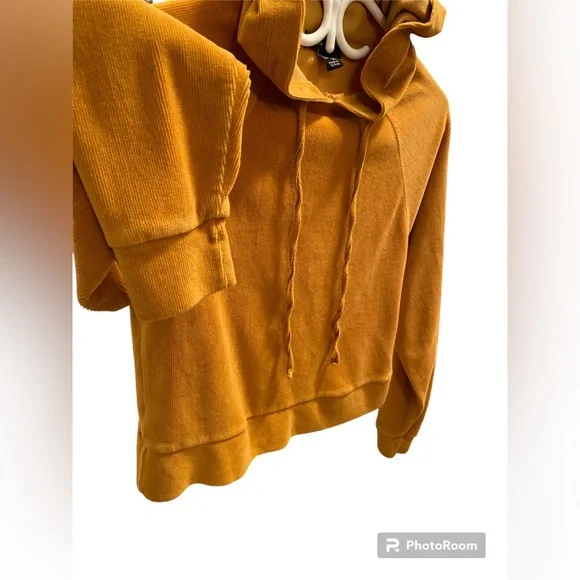 New Look - Picture 2 of 3